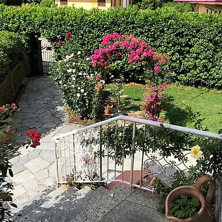 La Rosa Del B&B 레노 디 레기우노